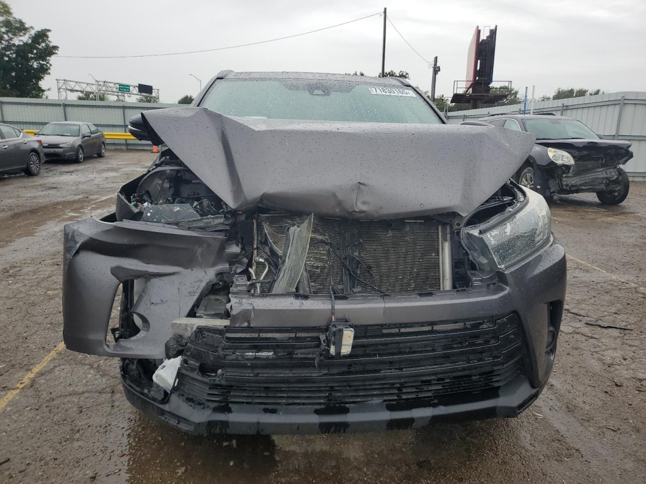 2019 TOYOTA HIGHLANDER