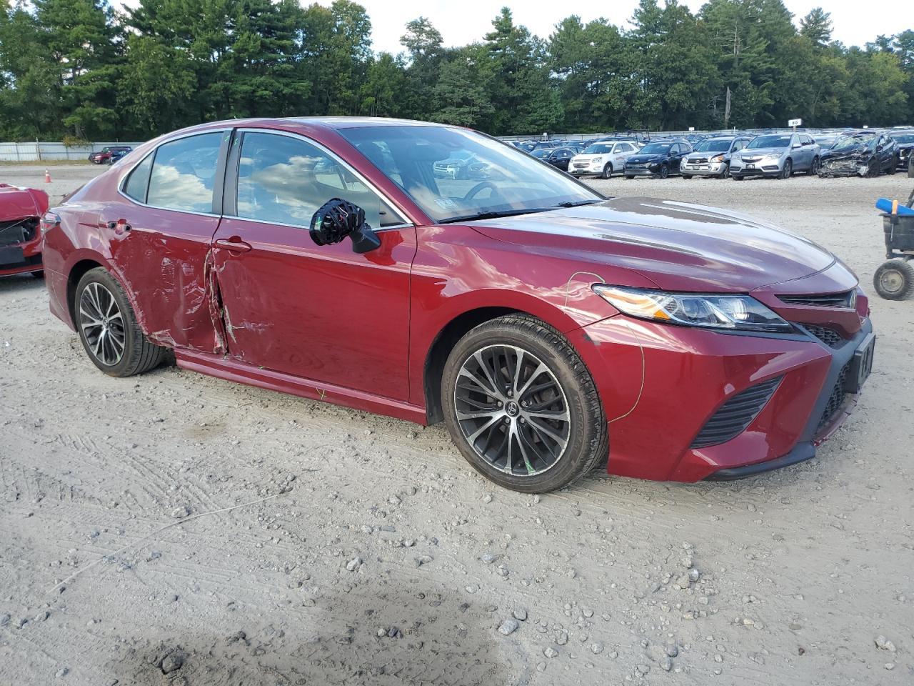 2018 TOYOTA CAMRY
