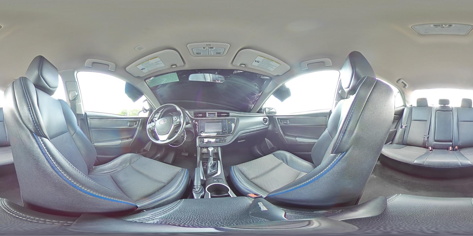 2019 TOYOTA COROLLA