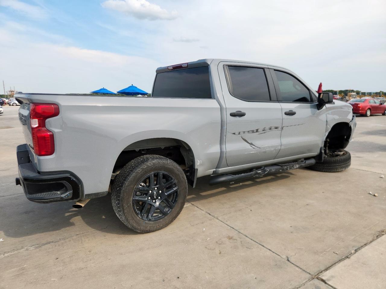 2024 CHEVROLET Silverado