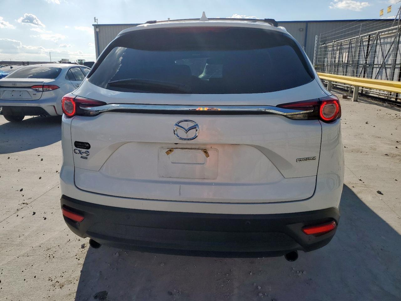 2022 MAZDA CX-9