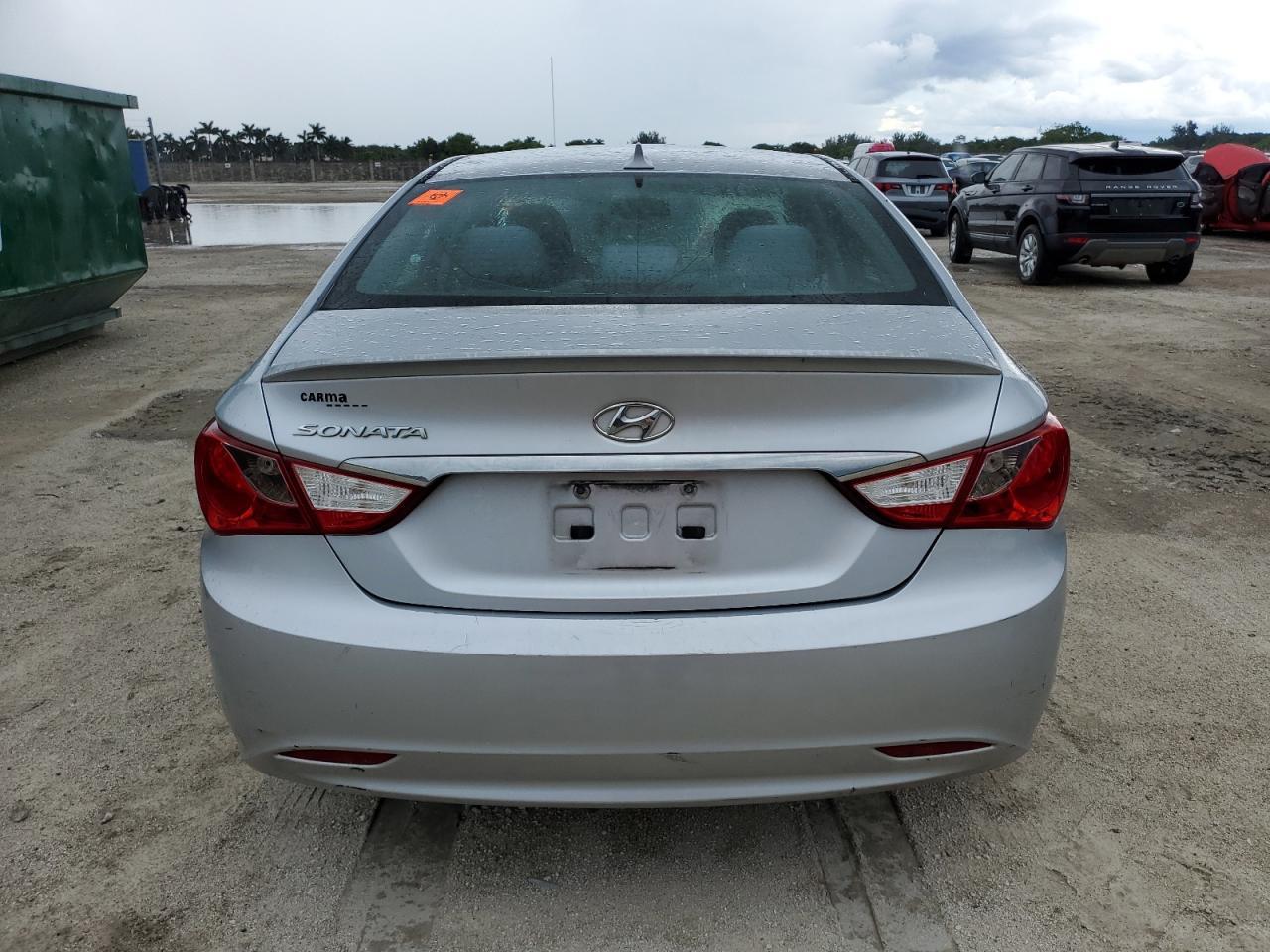 2013 HYUNDAI SONATA