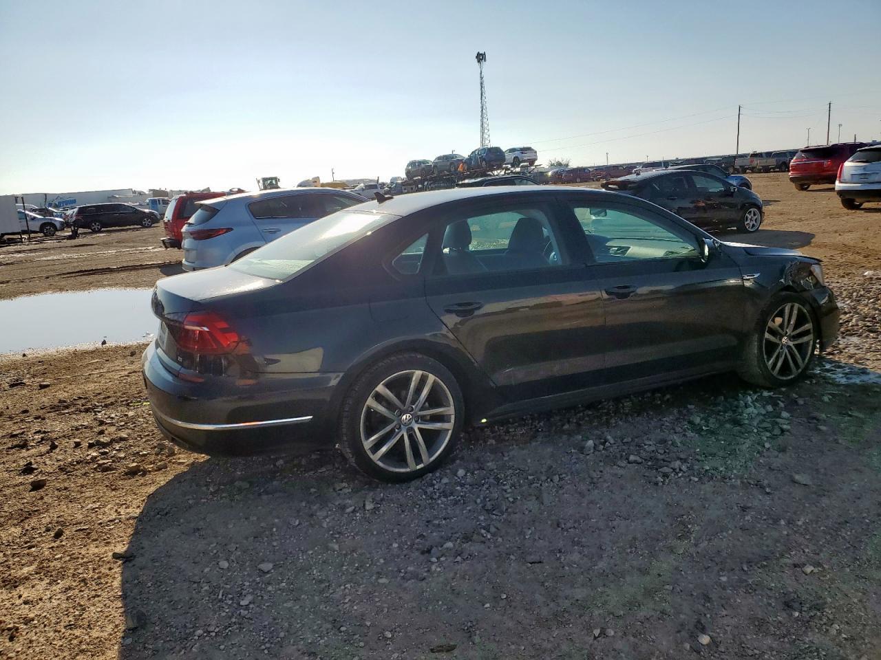 2018 VOLKSWAGEN Passat