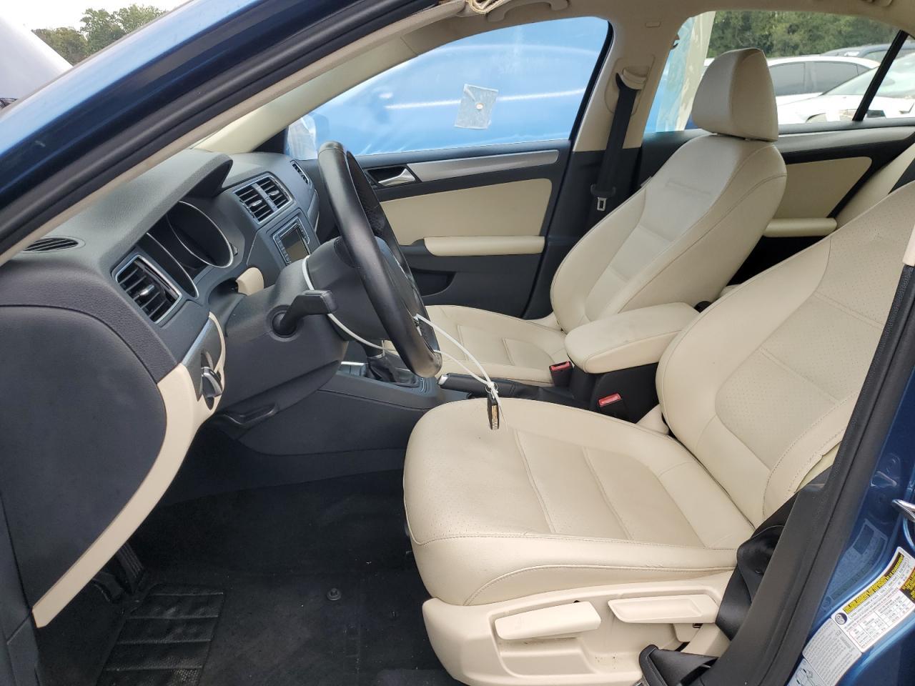 2017 VOLKSWAGEN JETTA
