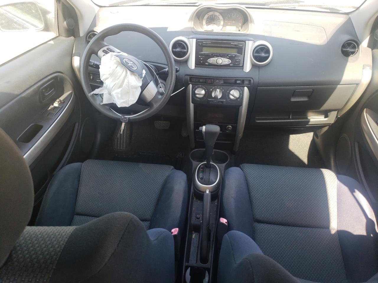 2006 TOYOTA SCION