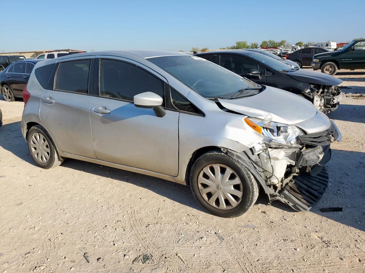 2015 NISSAN Versa Note