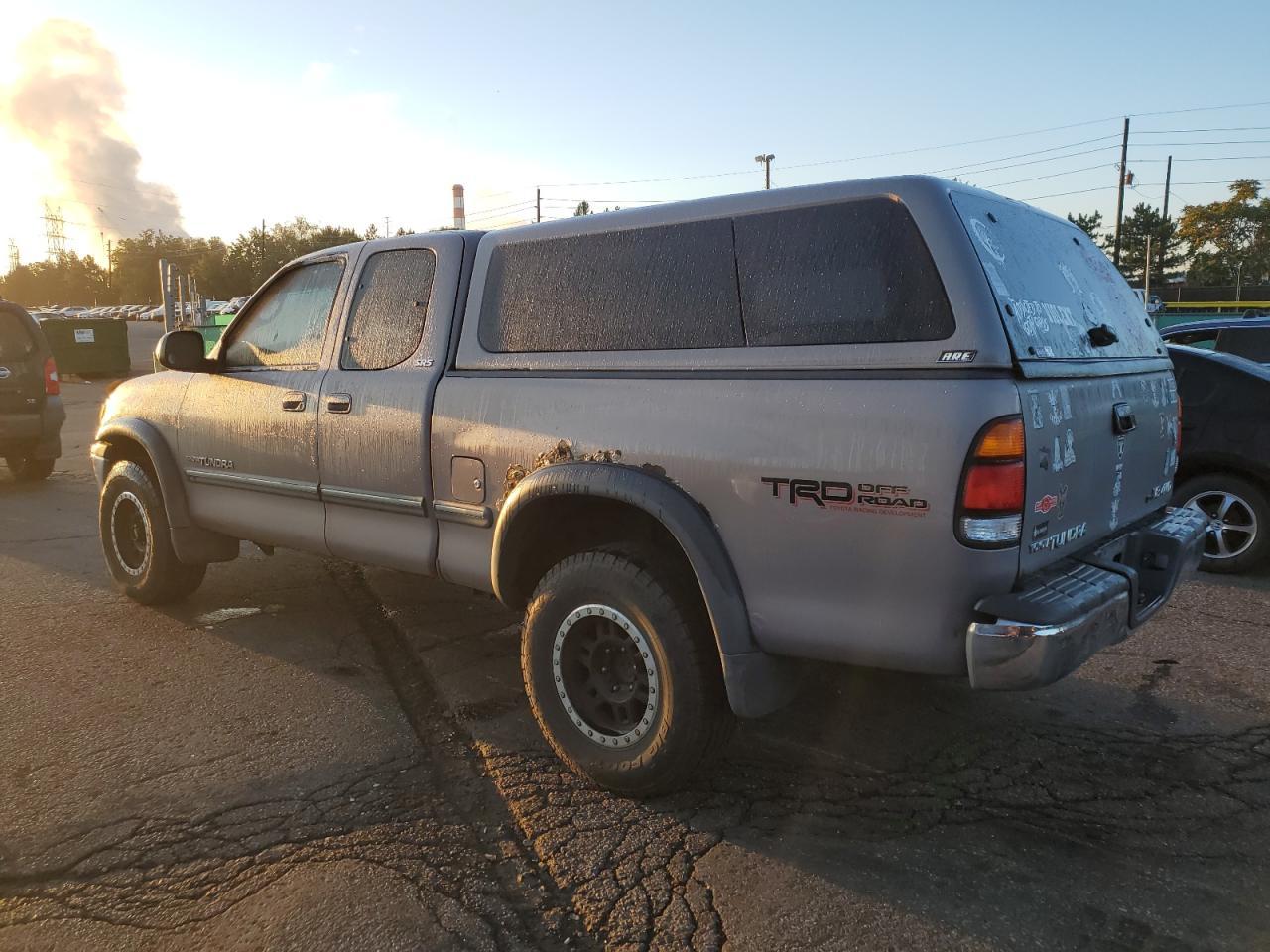 2002 TOYOTA TUNDRA