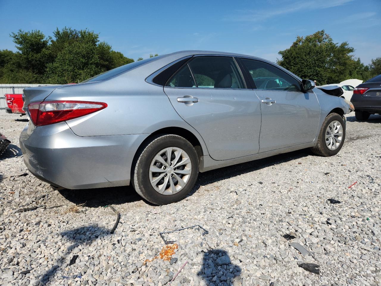 2016 TOYOTA CAMRY