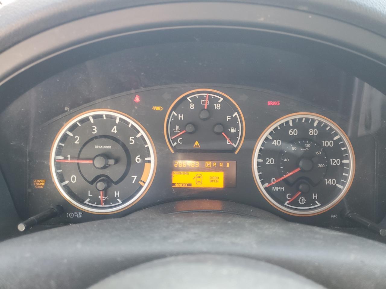 2010 NISSAN Armada