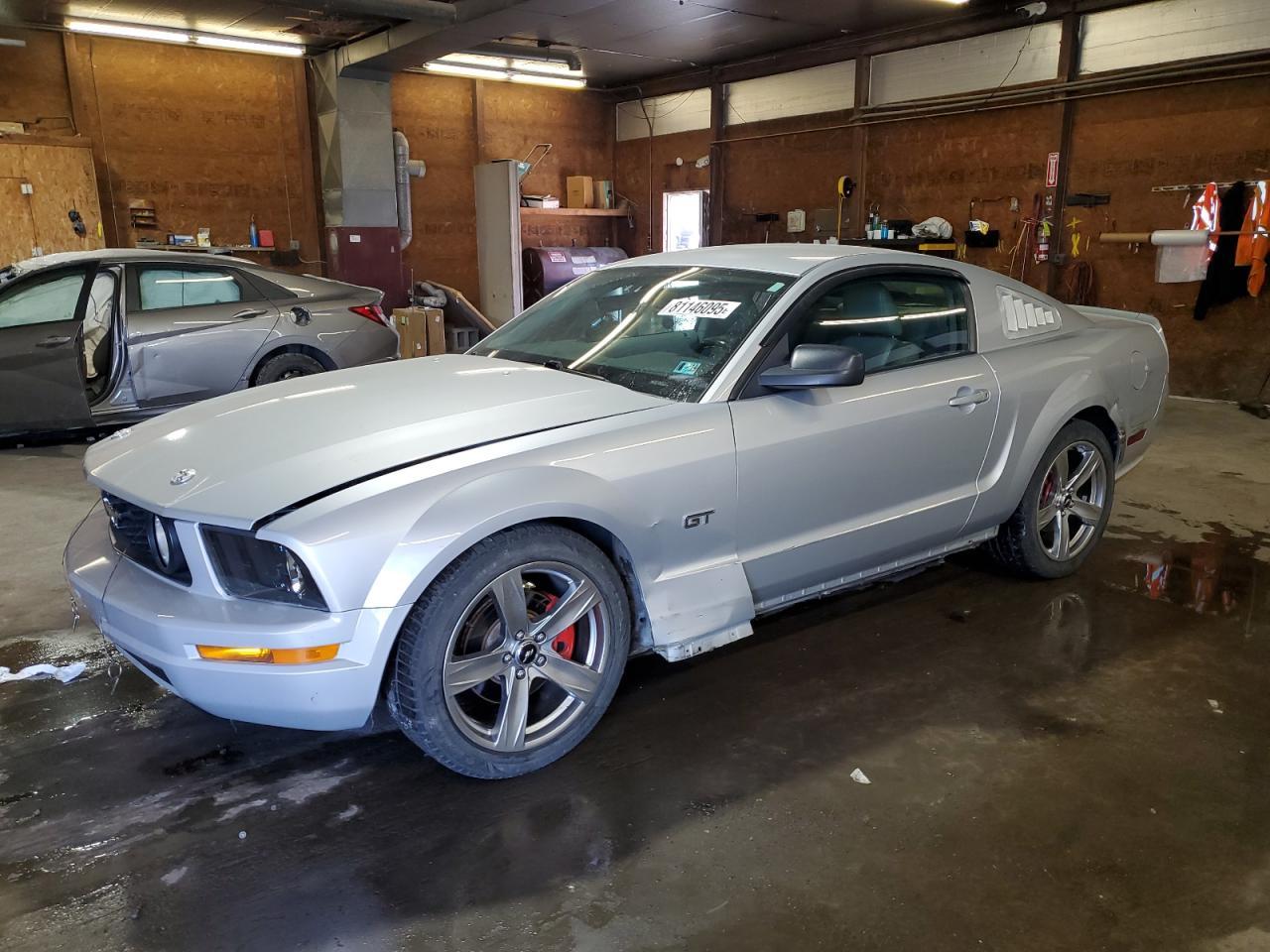 2006 FORD MUSTANG