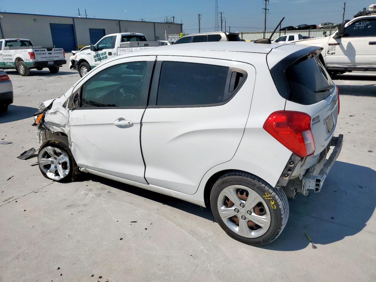 2020 CHEVROLET Spark