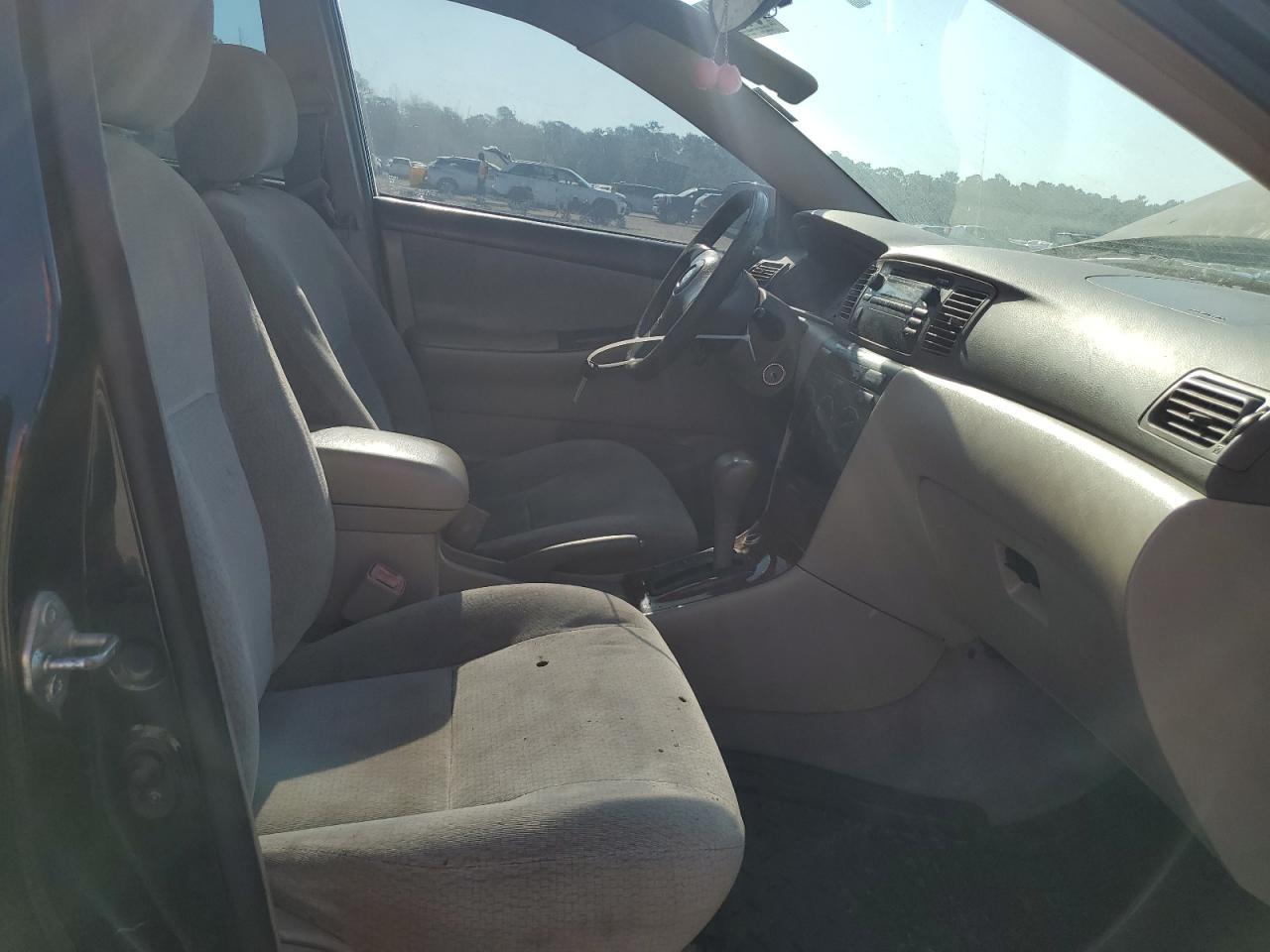 2004 TOYOTA COROLLA