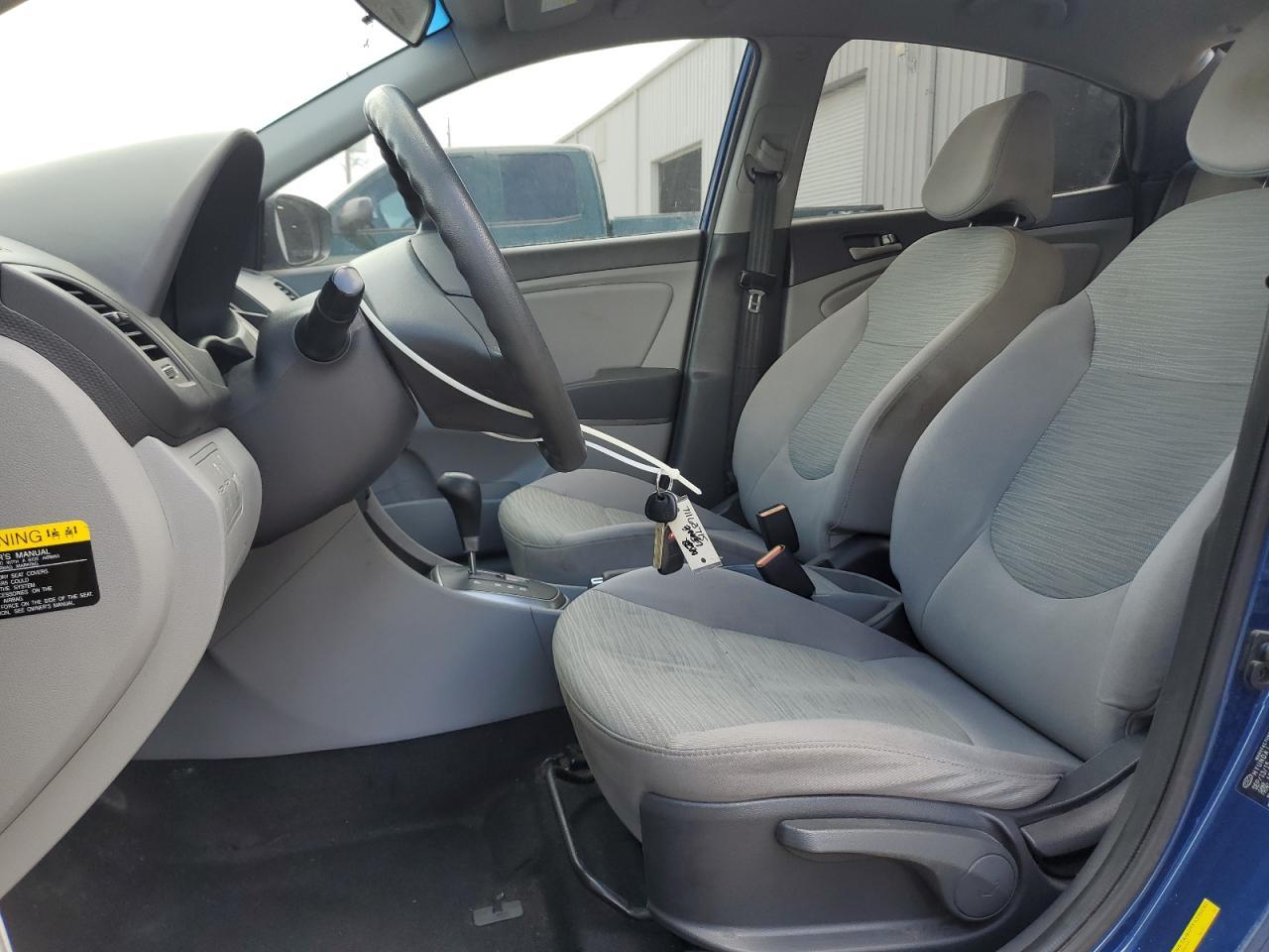 2016 HYUNDAI ACCENT