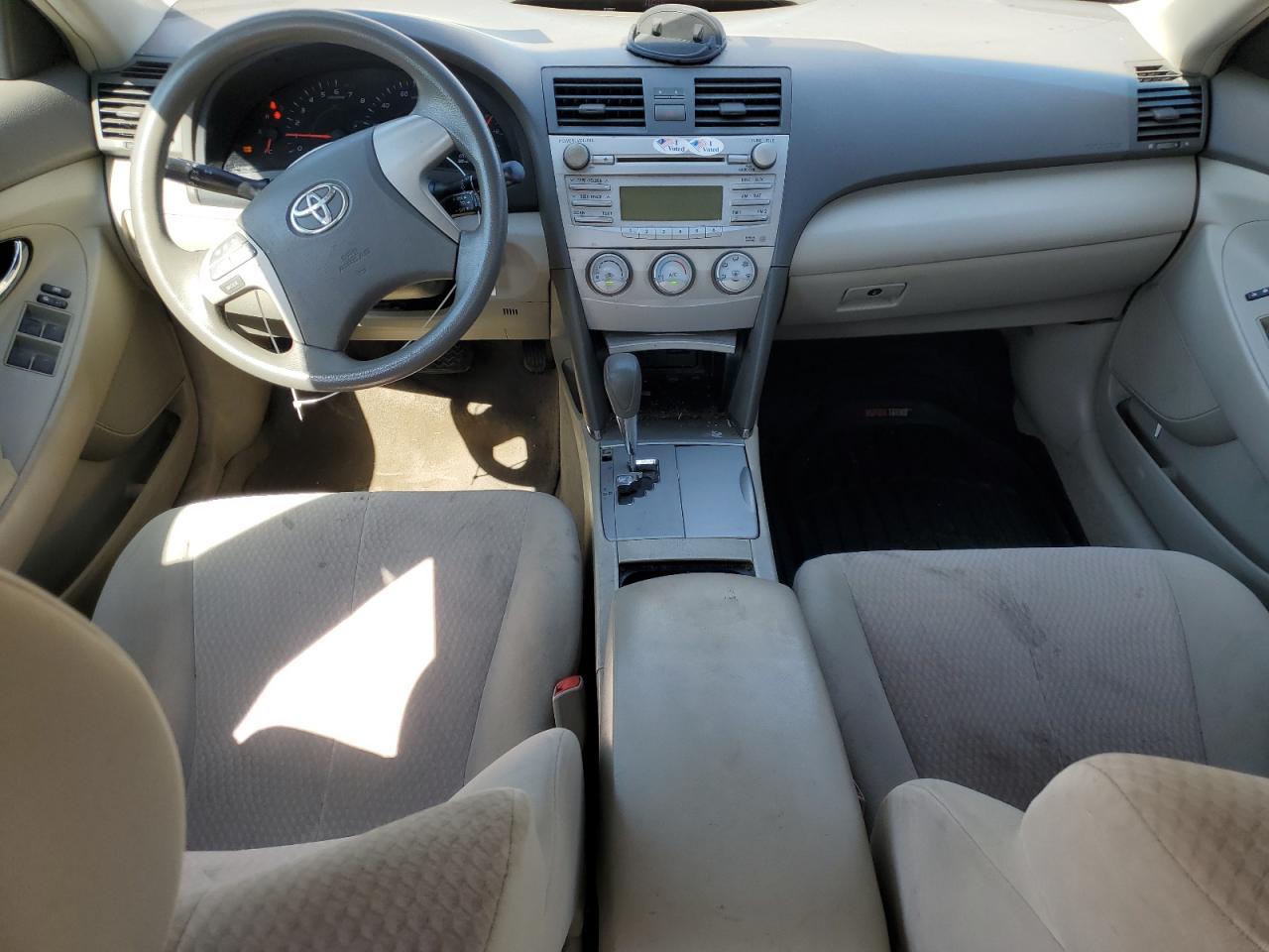 2011 TOYOTA CAMRY