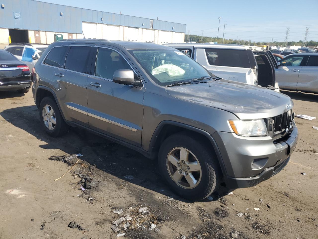 2011 JEEP Grand Cherokee