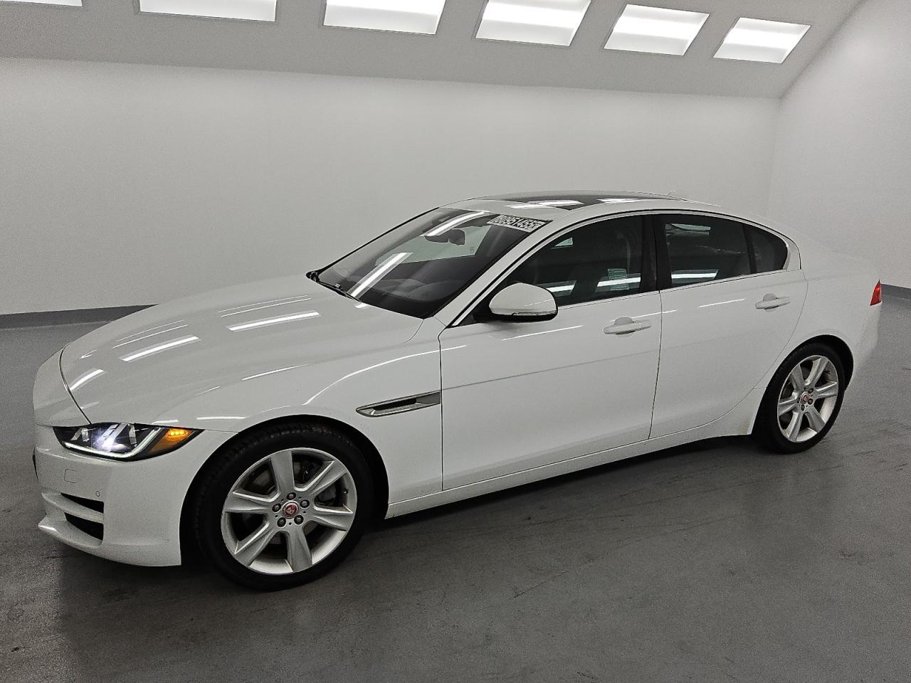 2017 JAGUAR XE