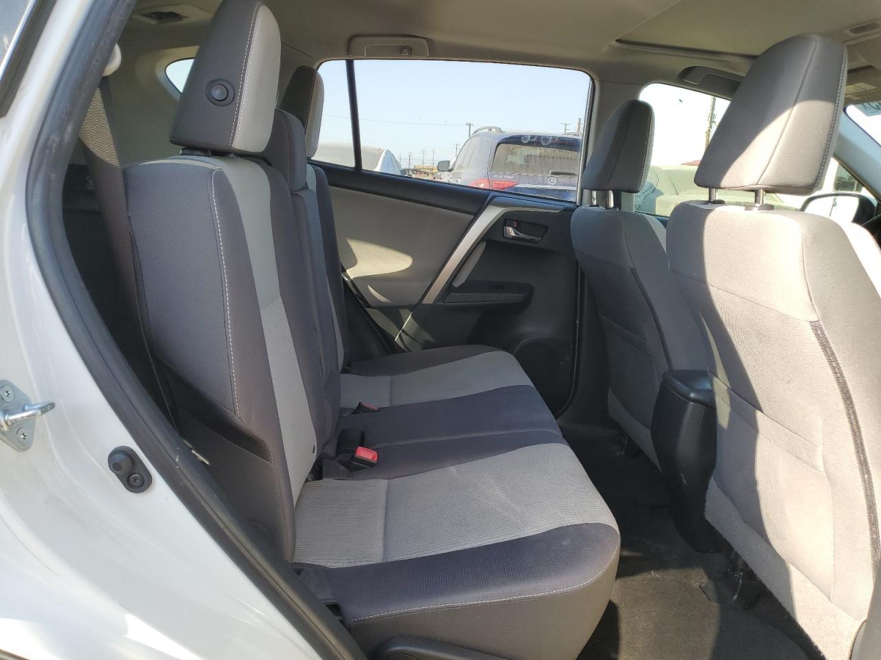 2014 TOYOTA RAV4