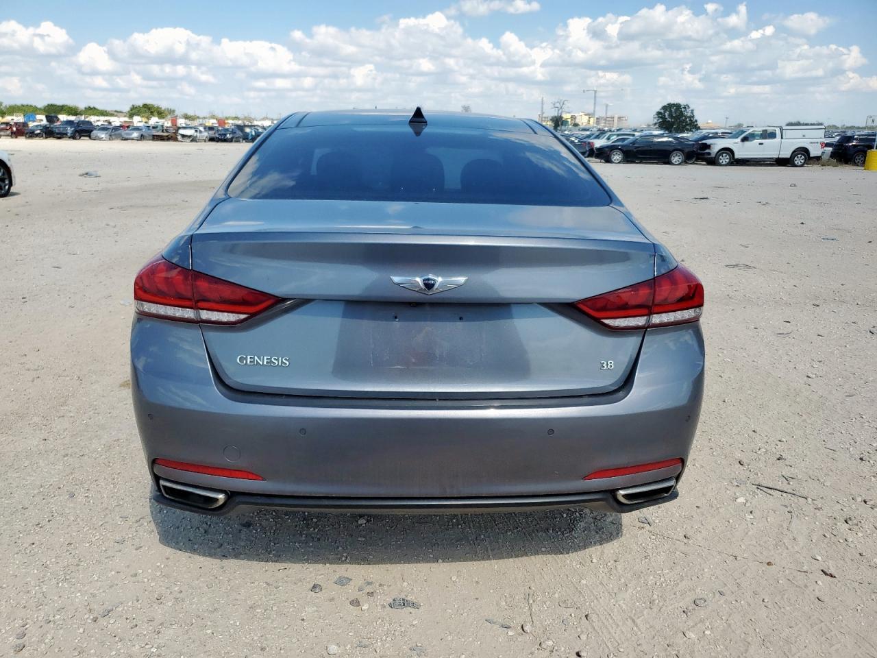 2015 HYUNDAI GENESIS