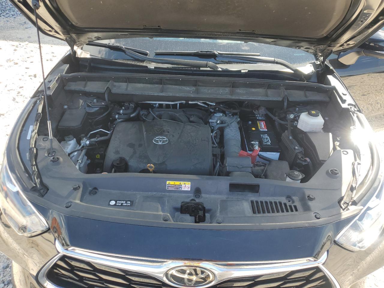 2021 TOYOTA HIGHLANDER