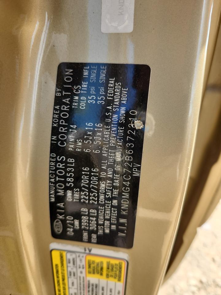 2011 KIA SEDONA