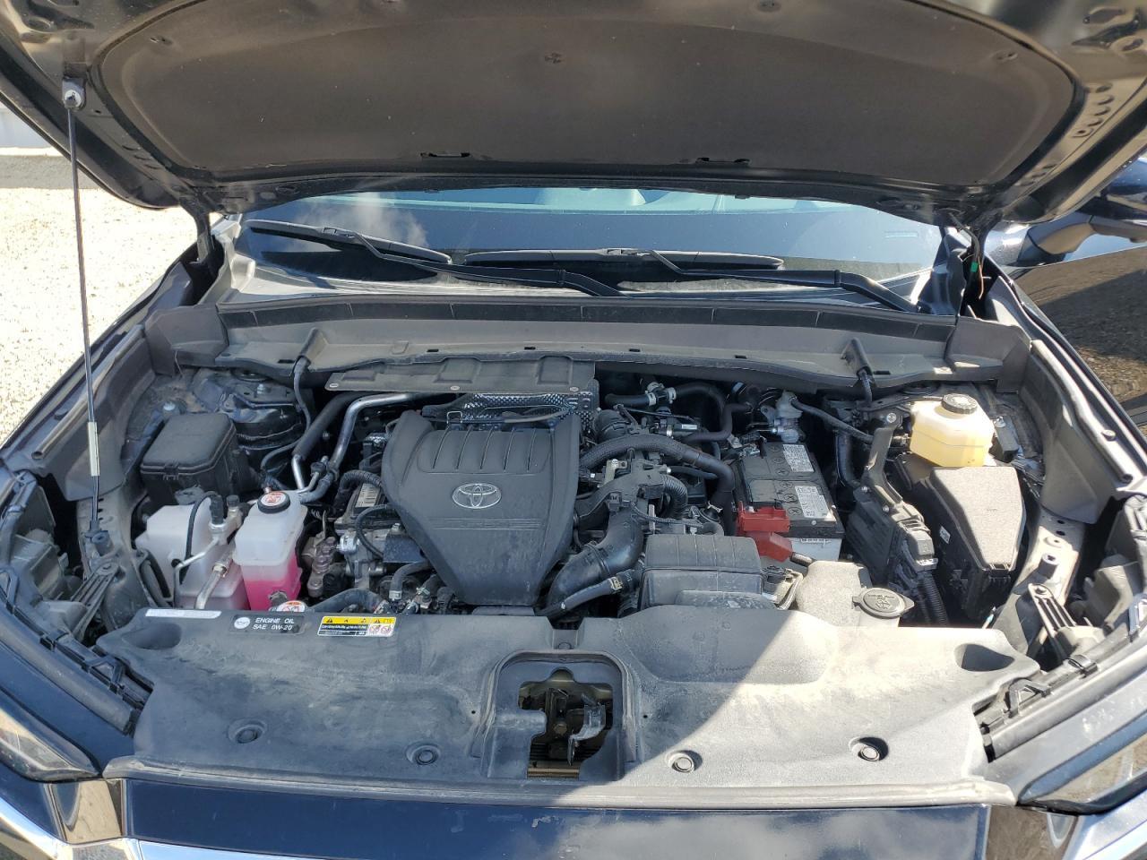 2024 TOYOTA HIGHLANDER
