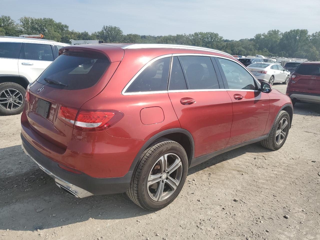 2016 MERCEDES-BENZ GLC-Class