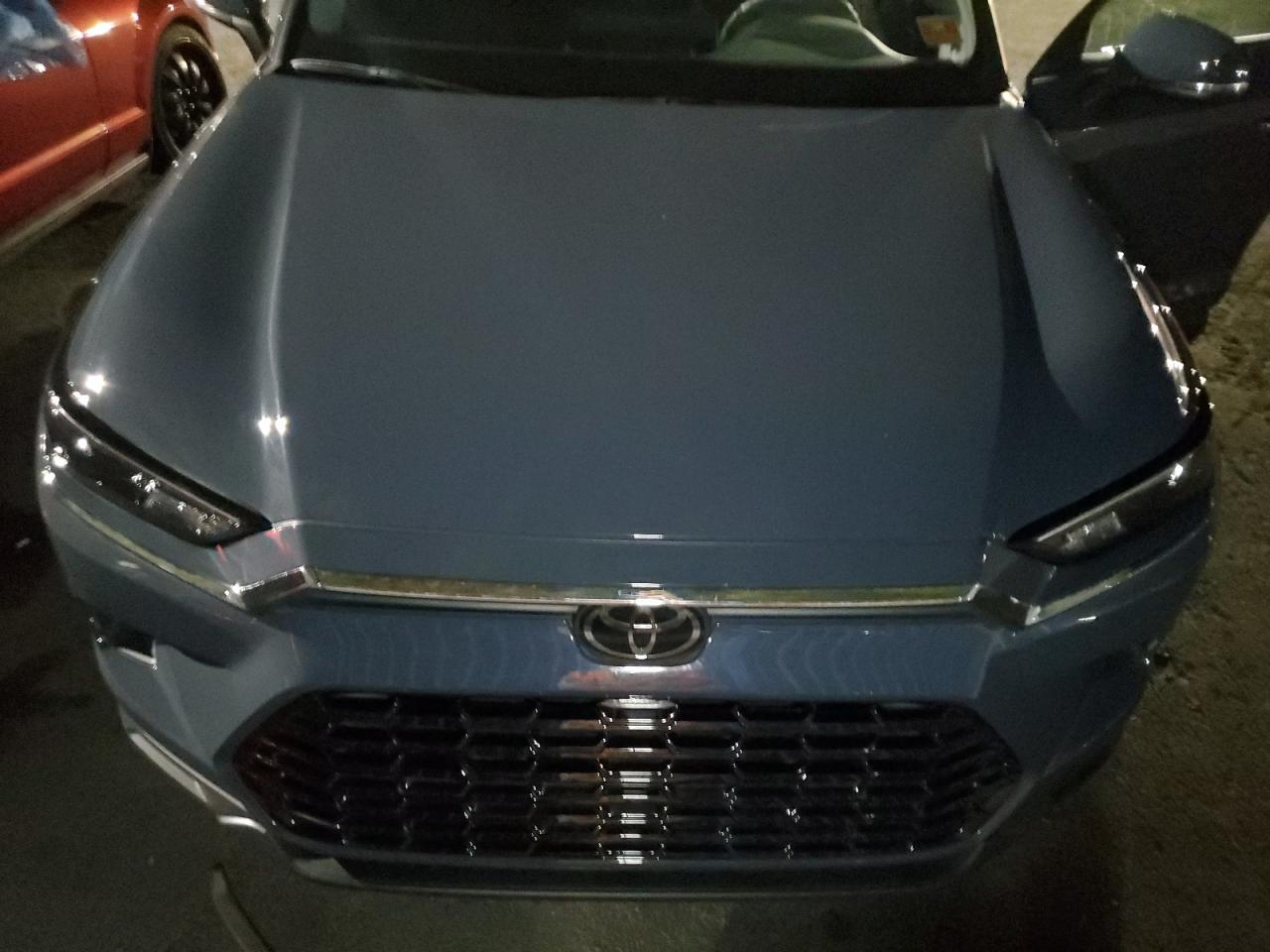 2024 TOYOTA HIGHLANDER
