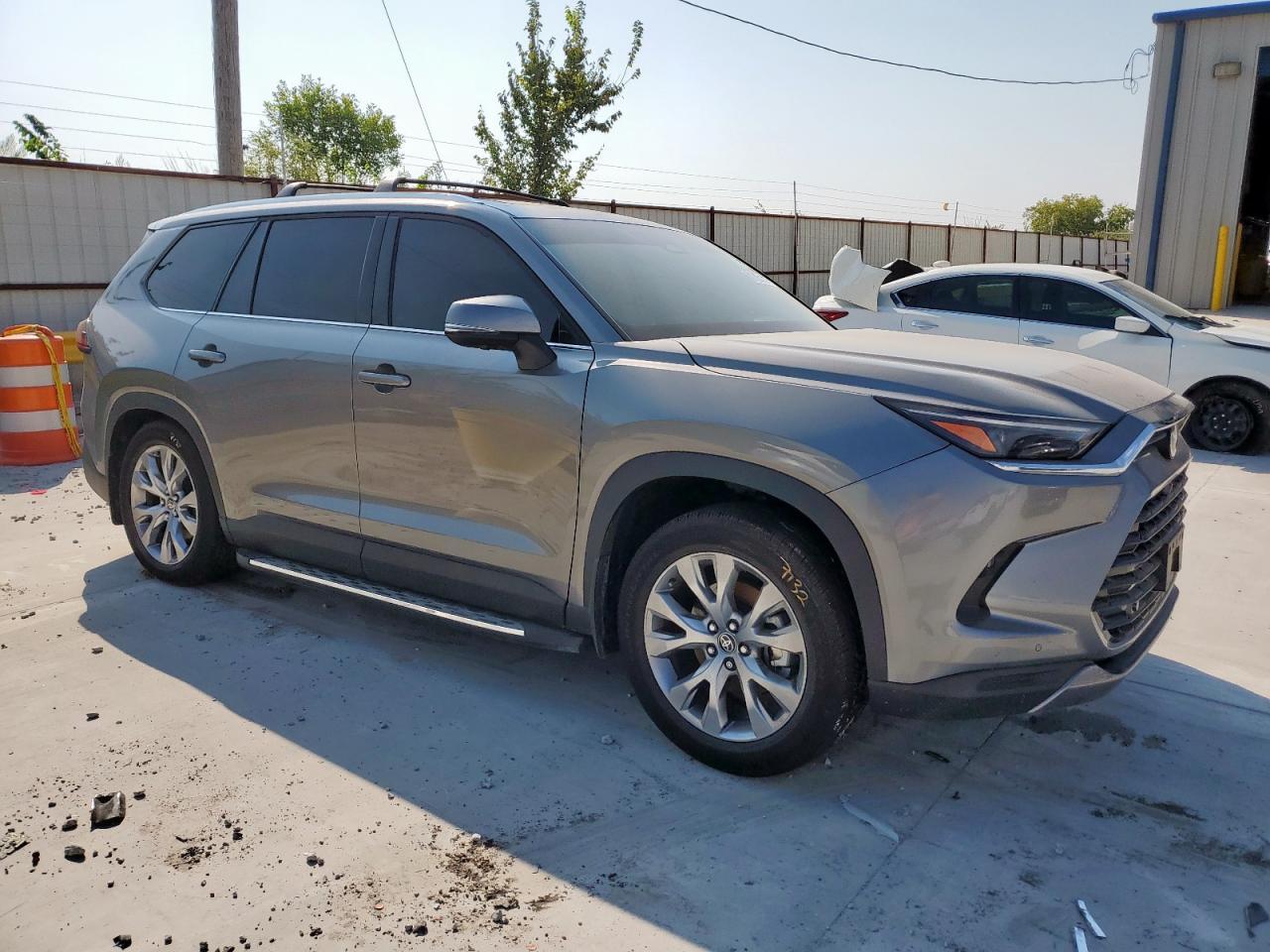 2025 TOYOTA HIGHLANDER