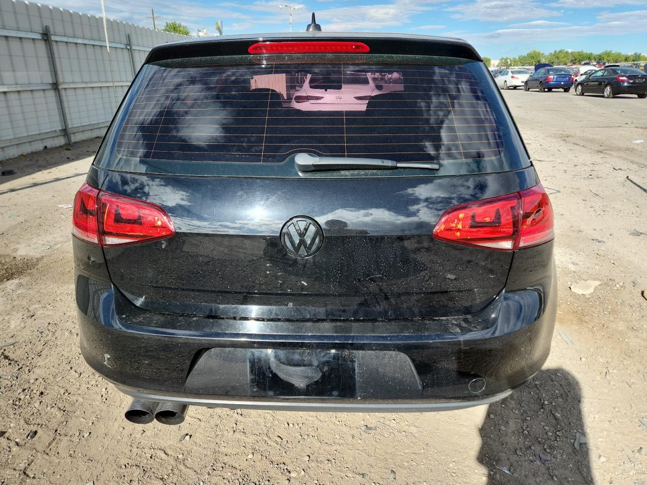 2017 VOLKSWAGEN GOLF