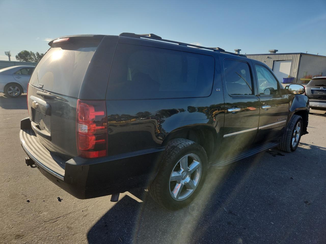 2014 CHEVROLET Suburban