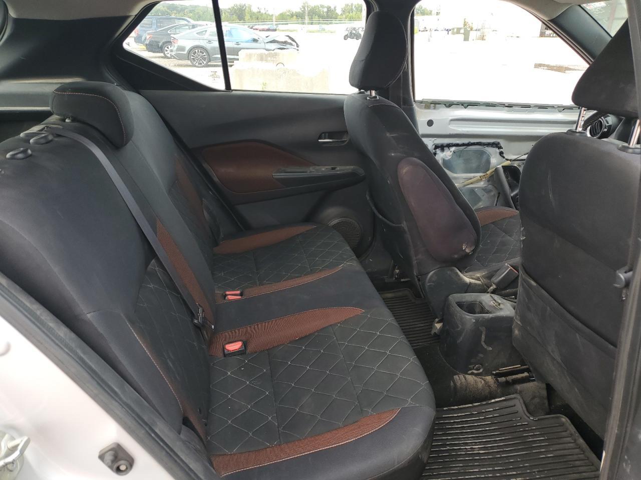 2019 NISSAN KICKS