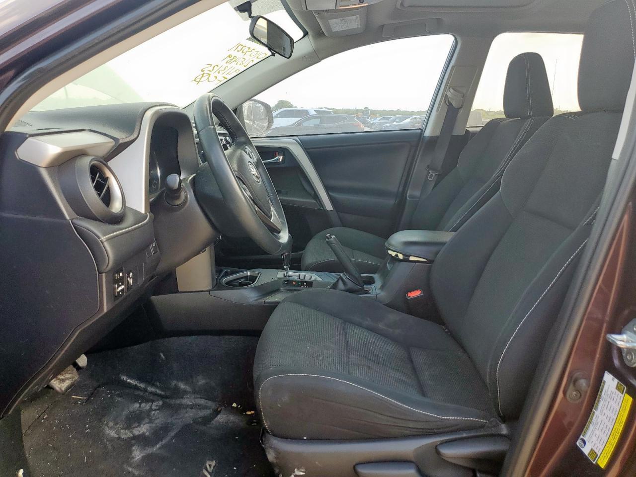 2016 TOYOTA RAV4