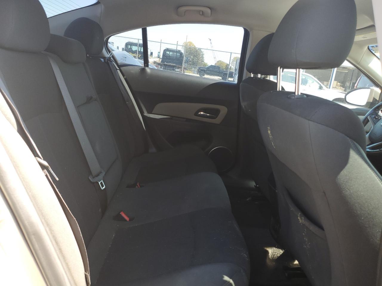 2011 CHEVROLET CRUZE