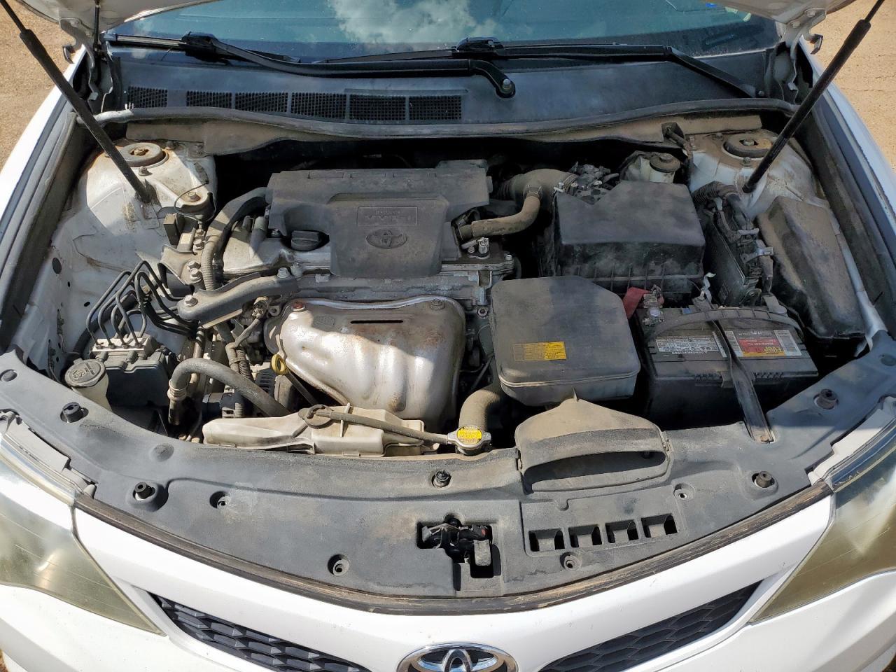 2014 TOYOTA CAMRY