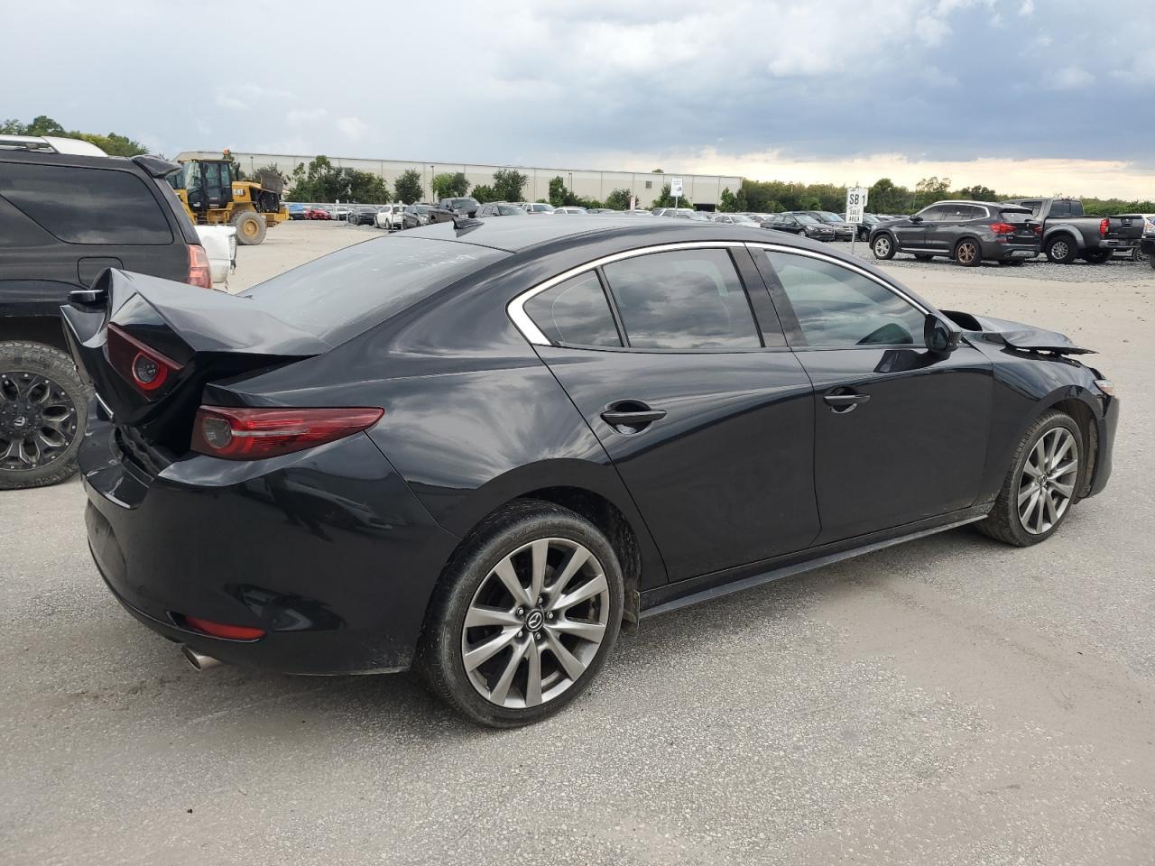 2020 MAZDA 3