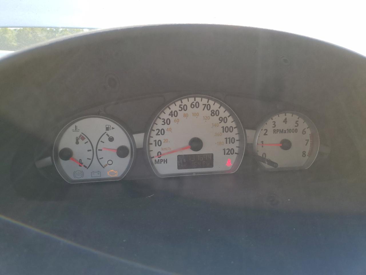 2004 SATURN Ion
