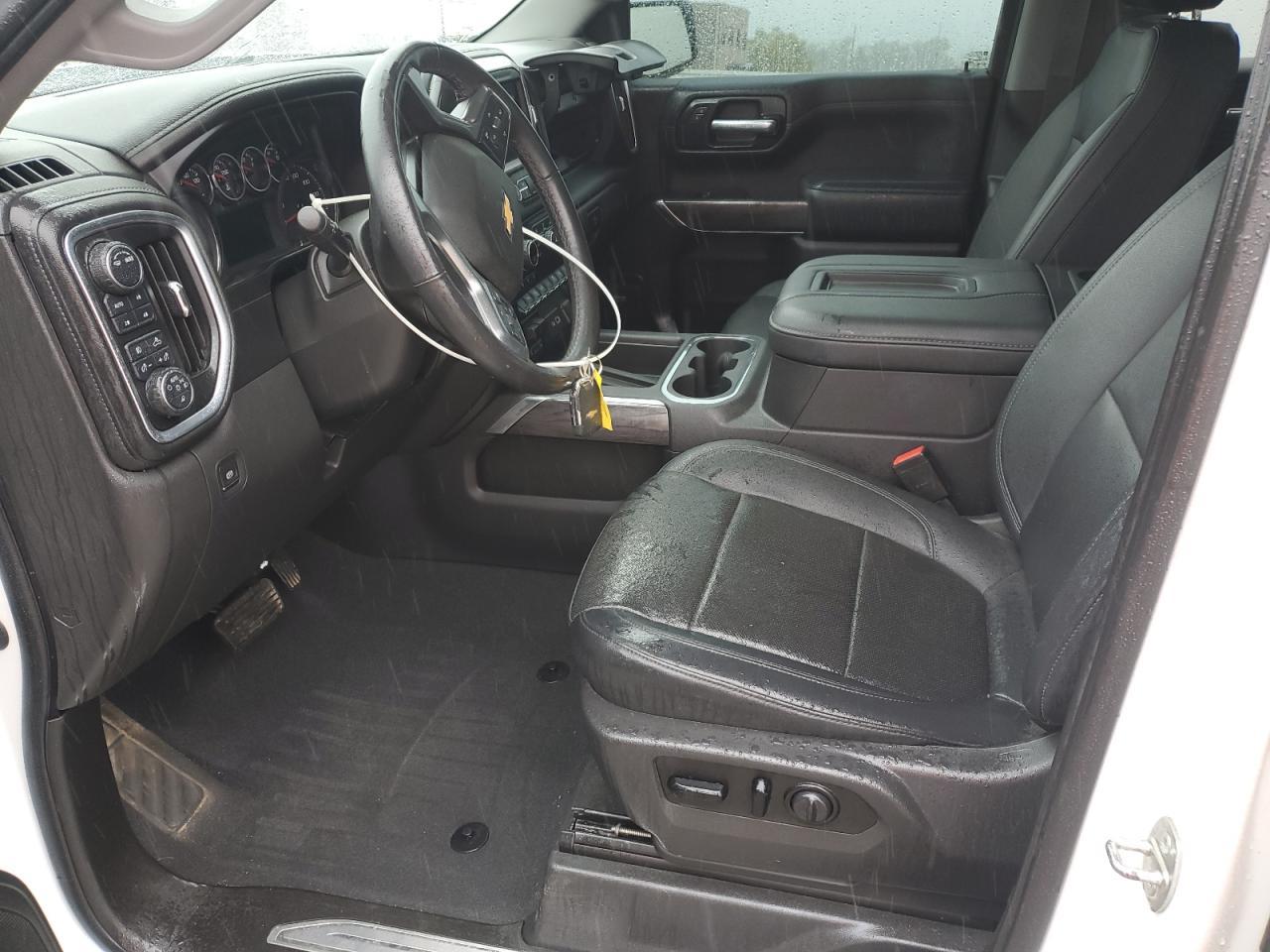 2021 CHEVROLET Silverado