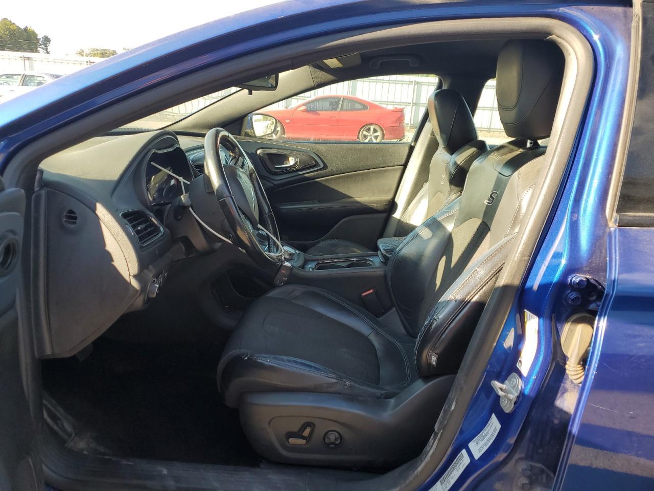 2015 CHRYSLER 200