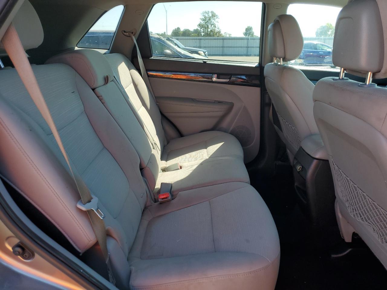 2014 KIA SORENTO