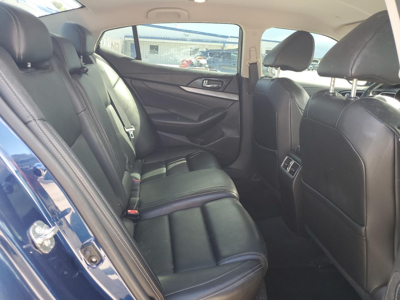 2018 NISSAN Maxima