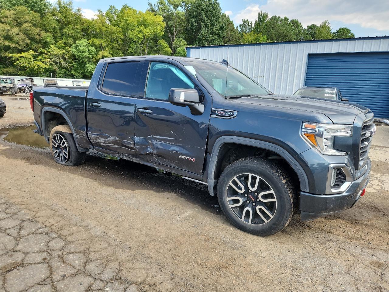2020 GMC Sierra