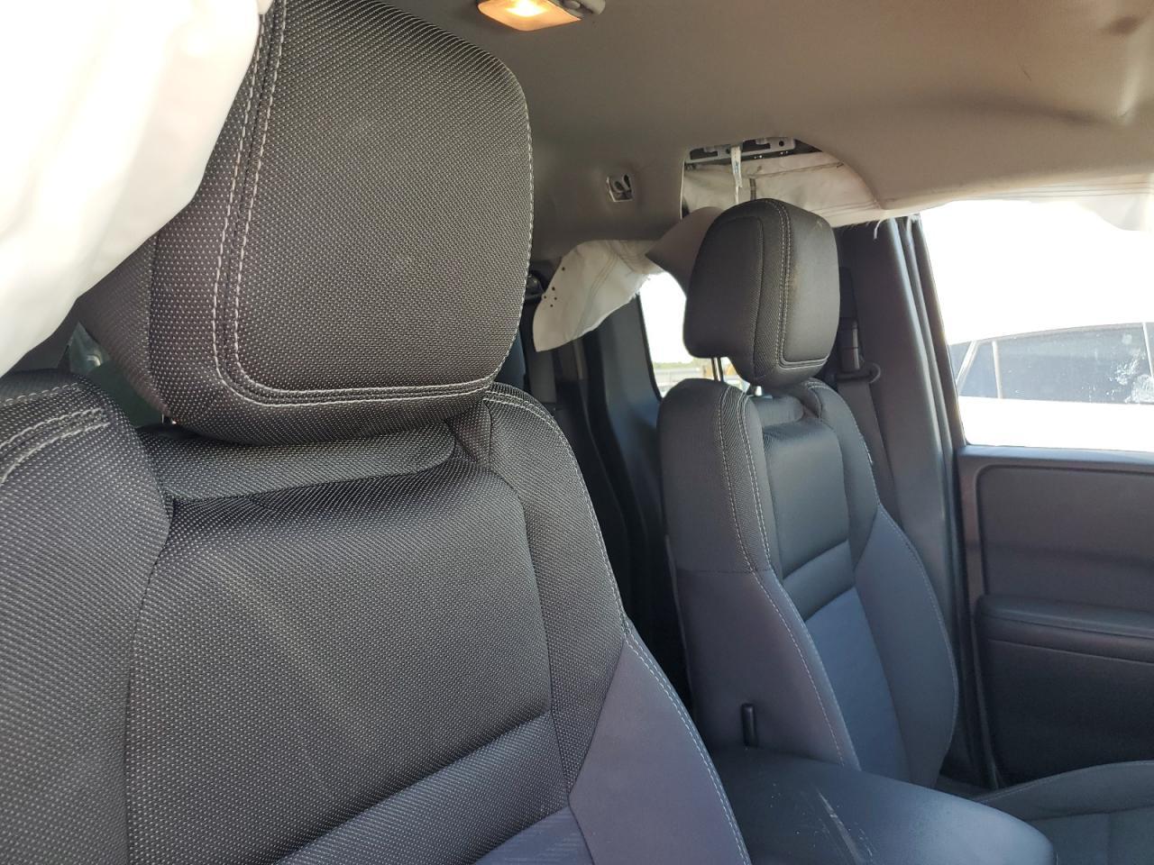 2022 NISSAN Frontier