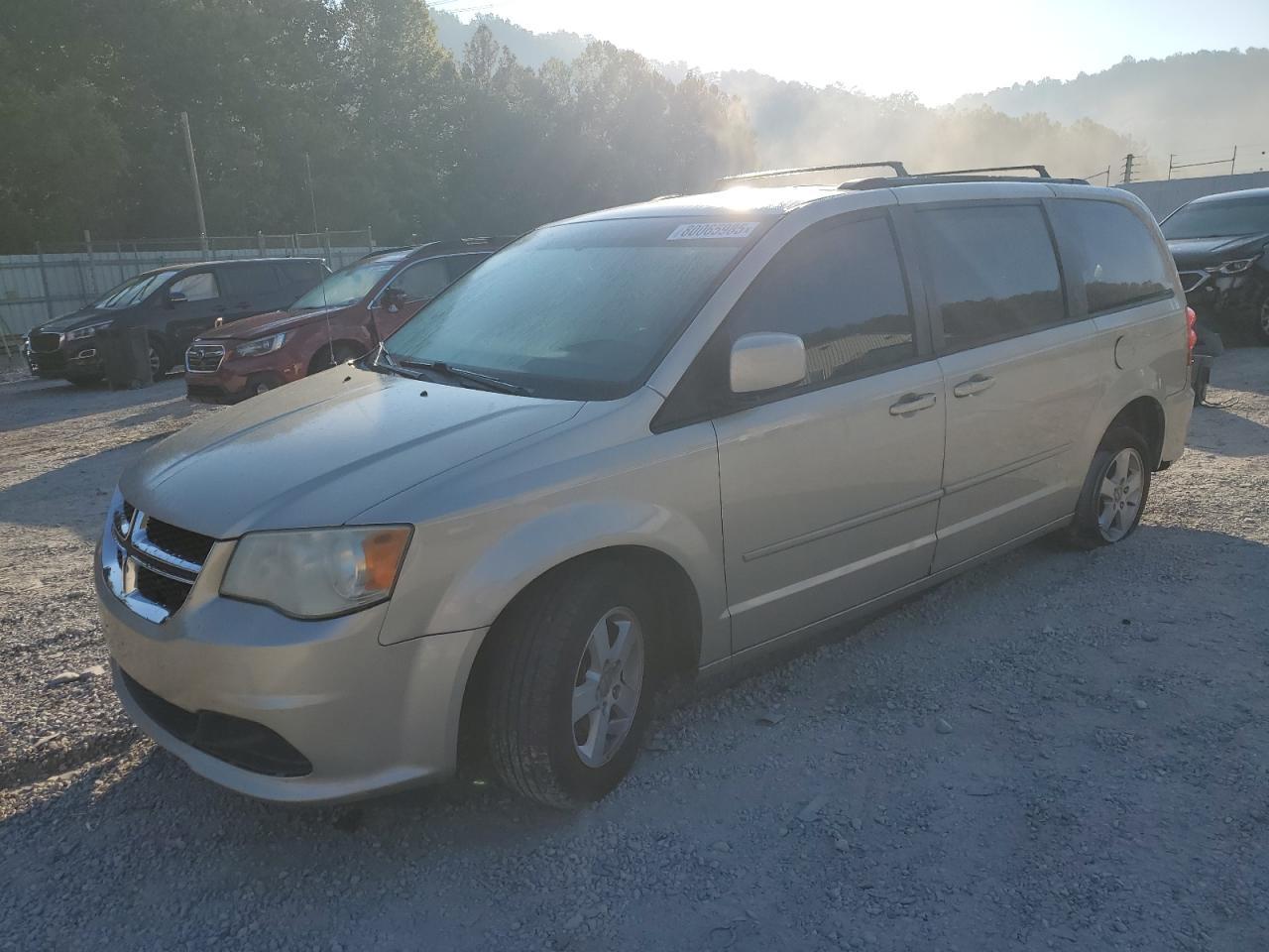 2013 DODGE GRAND CARAVAN