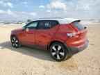 2019 VOLVO XC40