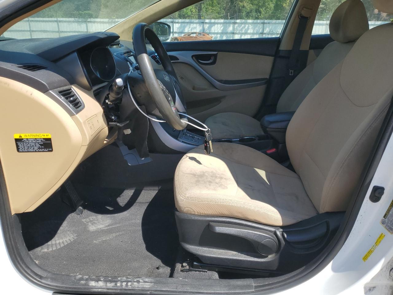 2013 HYUNDAI ELANTRA