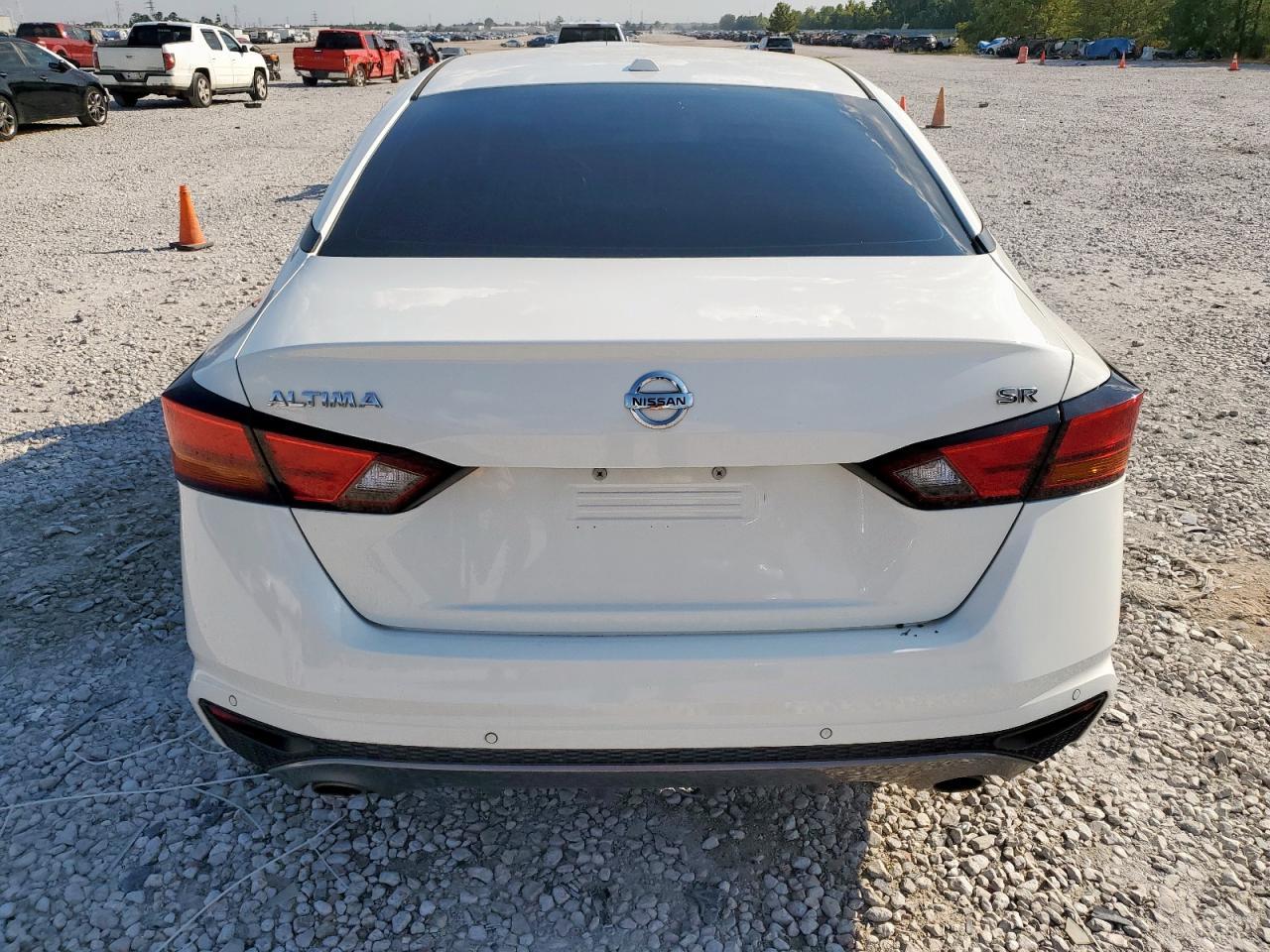 2022 NISSAN ALTIMA