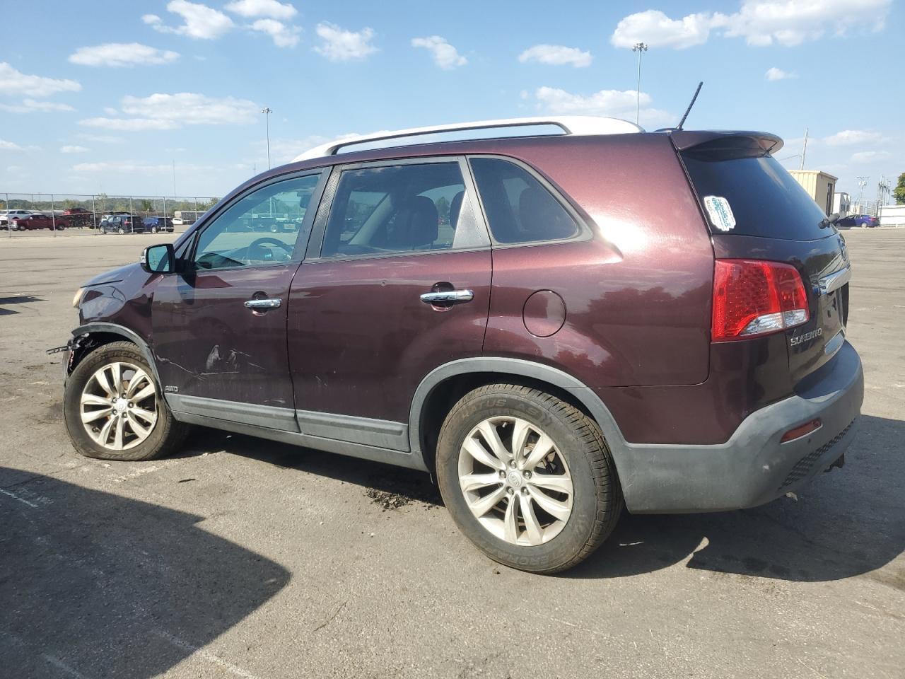 2011 KIA SORENTO