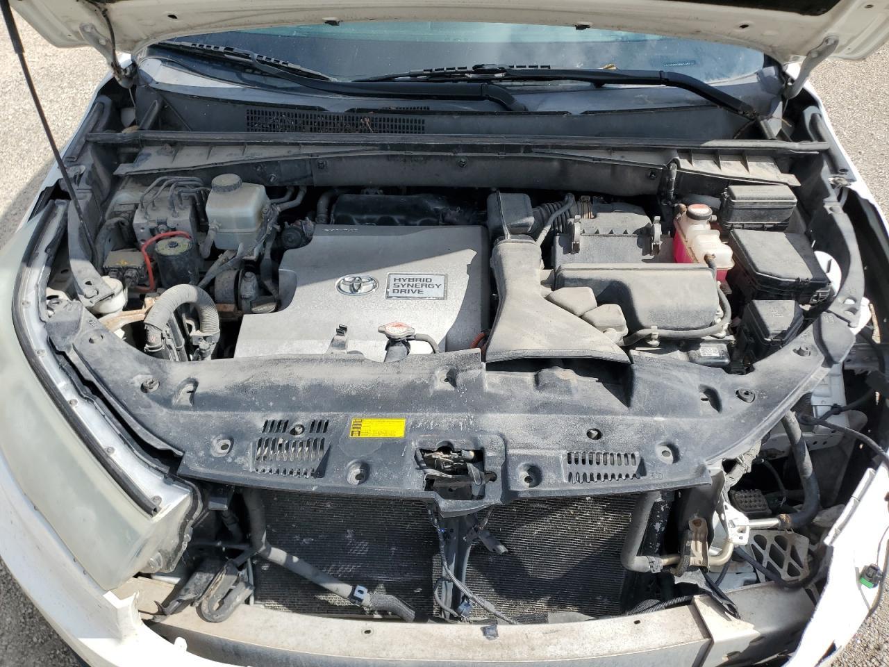 2016 TOYOTA HIGHLANDER