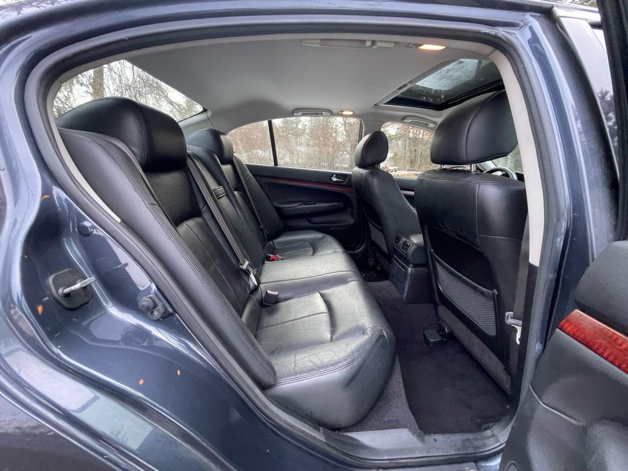 2009 INFINITI G37