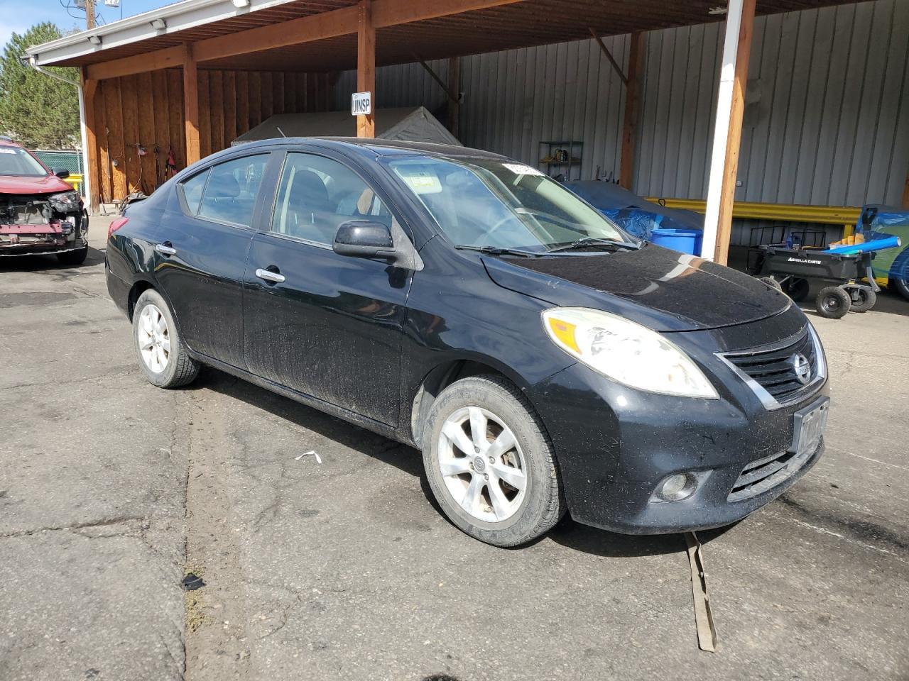 2012 NISSAN VERSA